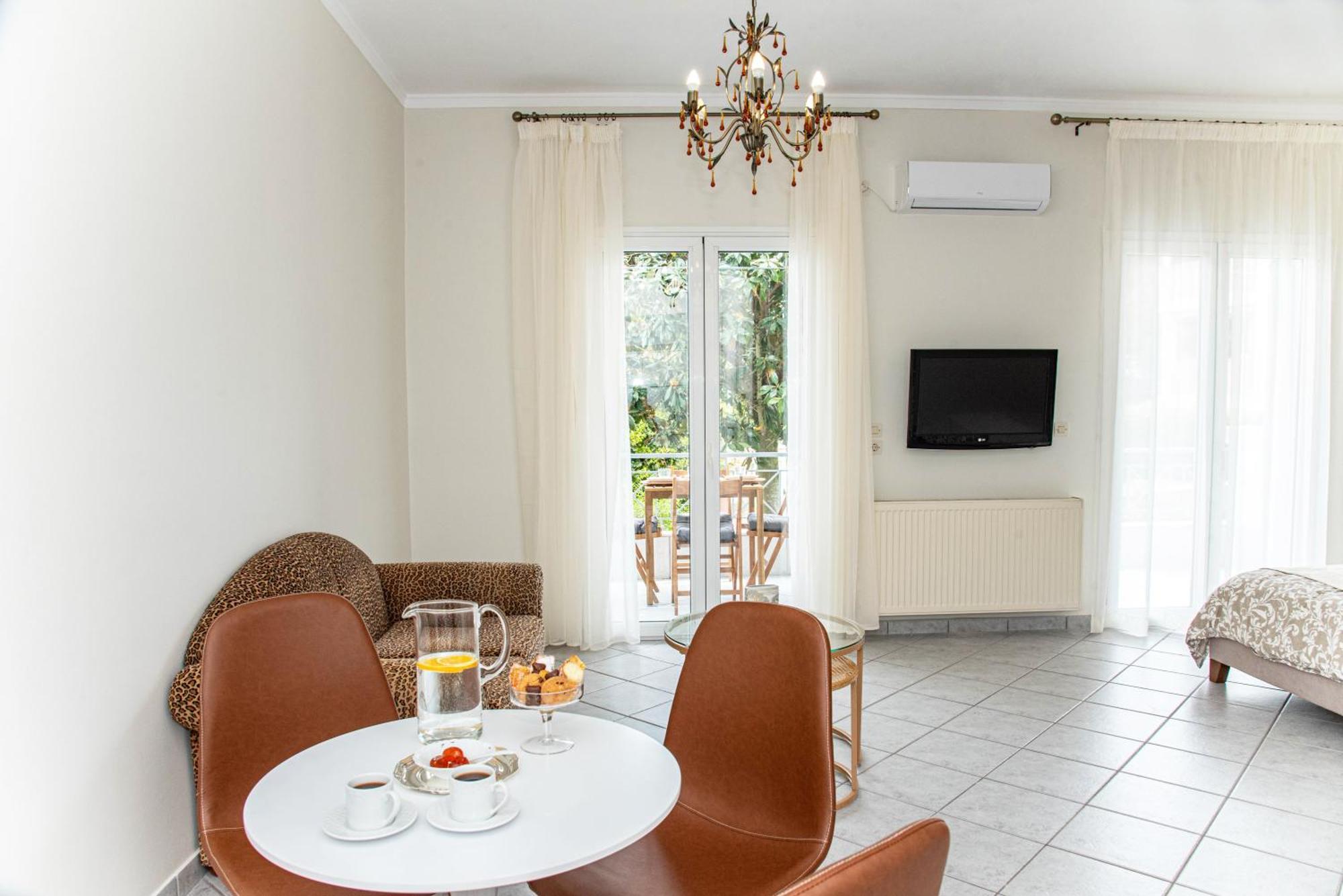 Apartmán Theashomly Kastanéa Exteriér fotografie